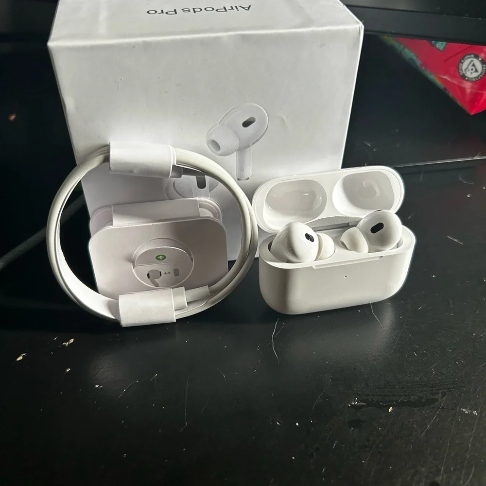 Apple AirPods Pro Packaging